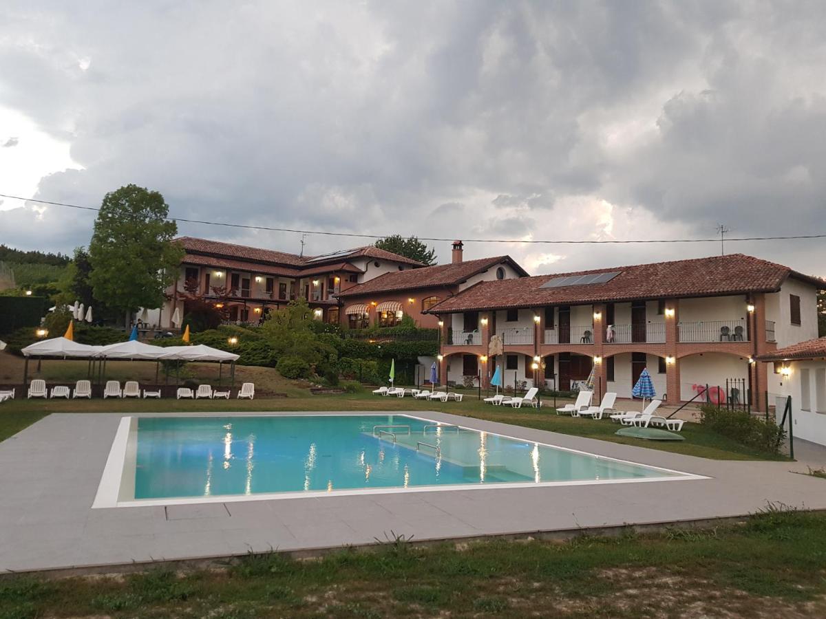 Agriturismo Le Due Cascine San Marzano Oliveto Extérieur photo