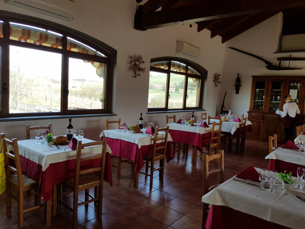 Agriturismo Le Due Cascine San Marzano Oliveto Extérieur photo